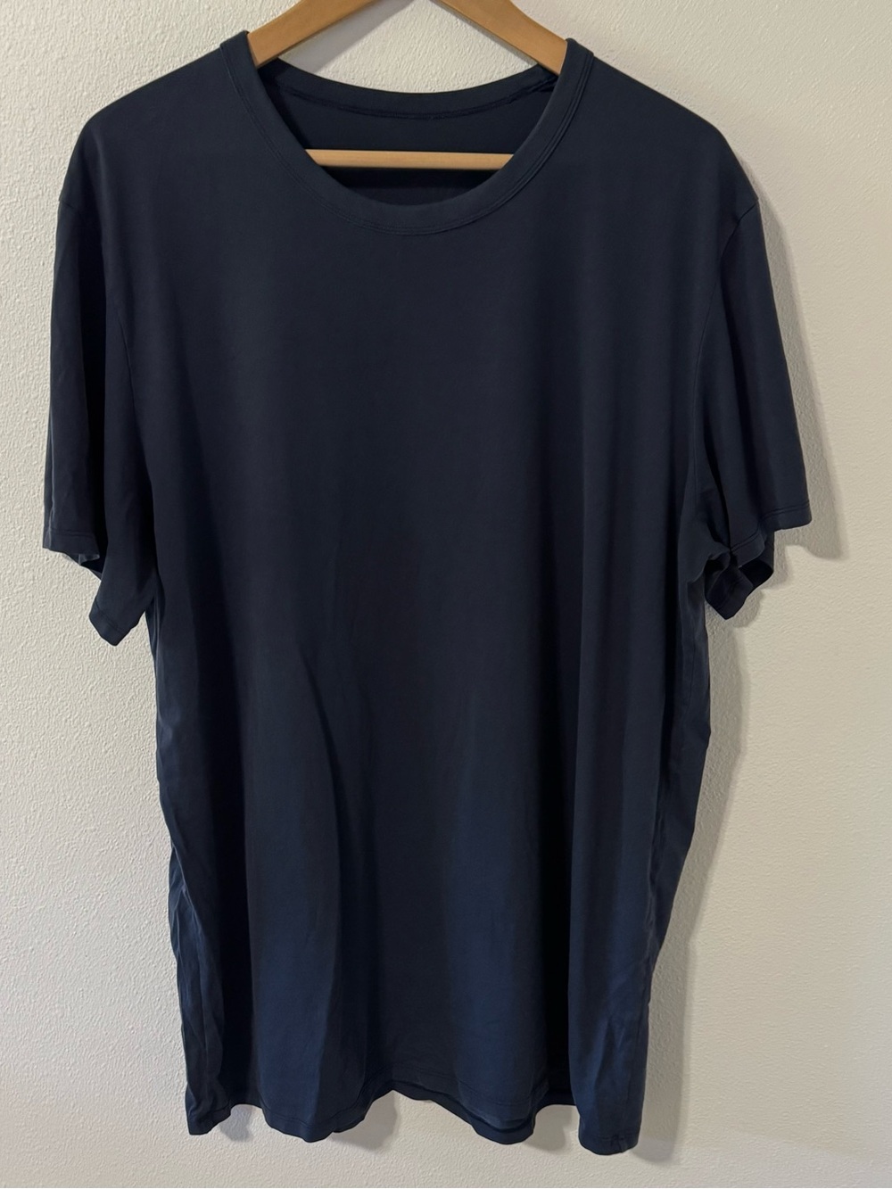 Lululemon Navy Short Sleeve Crewneck T-shirt Workout Athleisure Minimalist-XXL